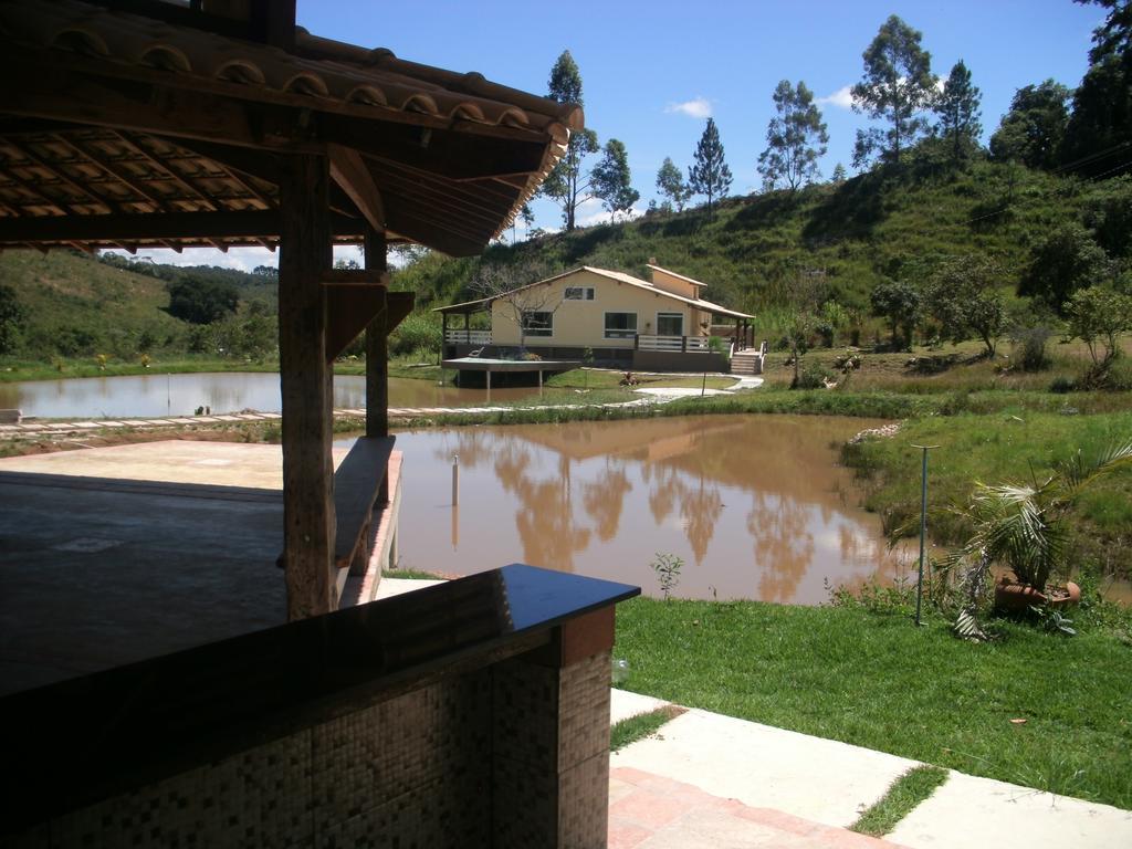 Jardim Dos Sonhos Hotel Santo Antonio do Leite Exterior photo